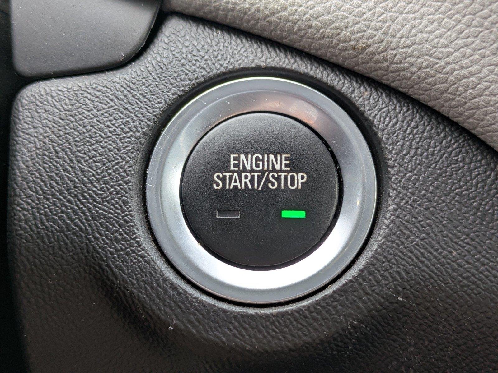 Used 2022 Summit White Chevrolet LT image 25