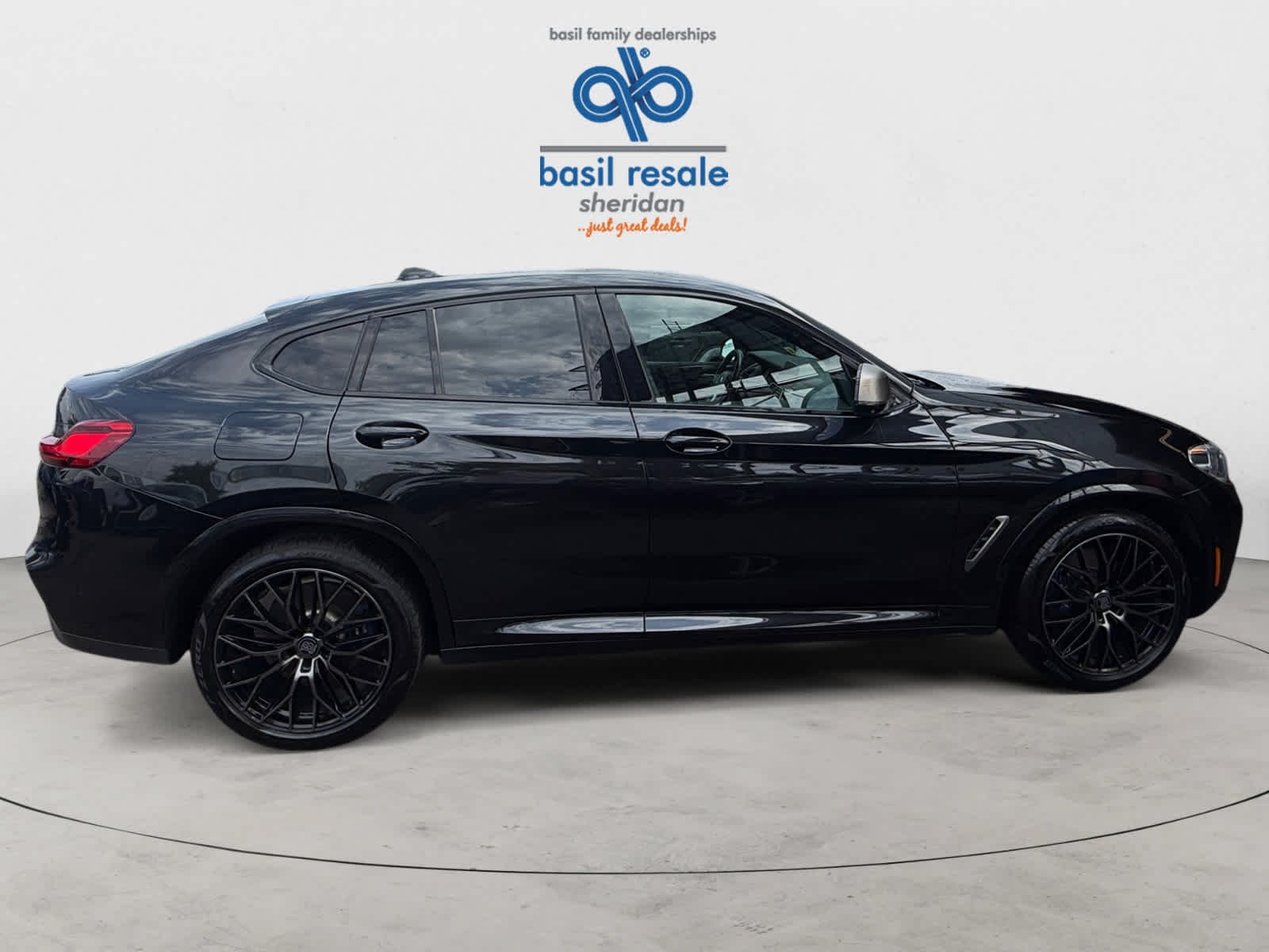 Used 2019 Black Sapphire Metallic BMW M40i image 8