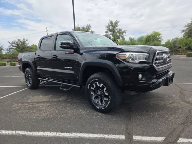 2017 Toyota Tacoma SR5