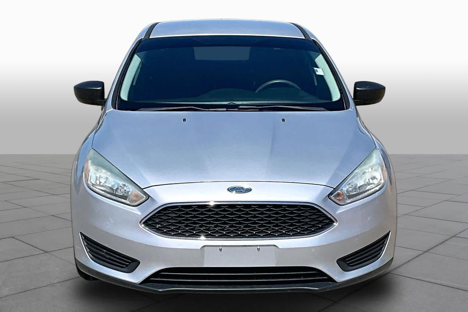 Used 2015 Ingot Silver Ford S image 4