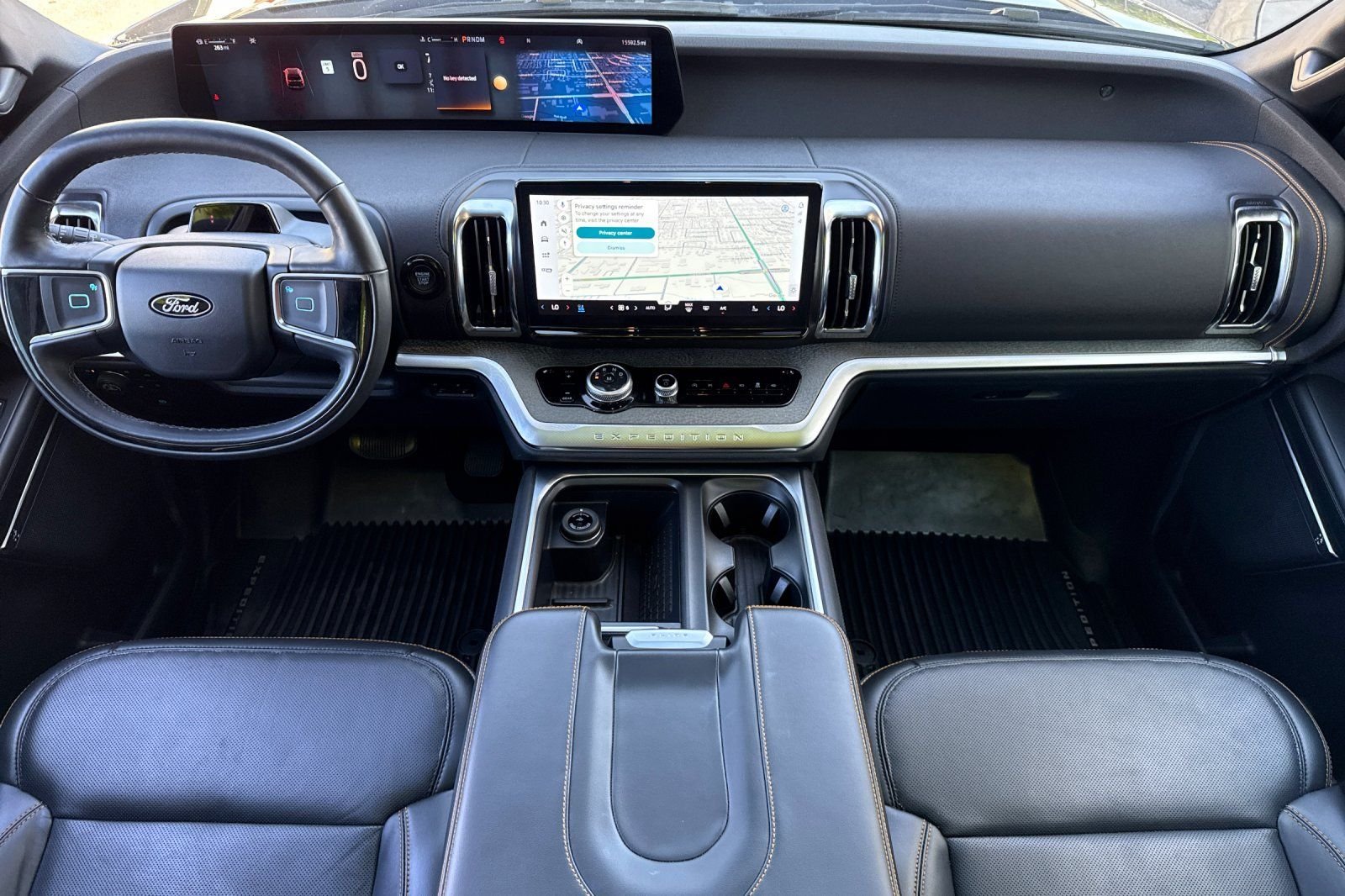 Used 2025  Ford Tremor image 13