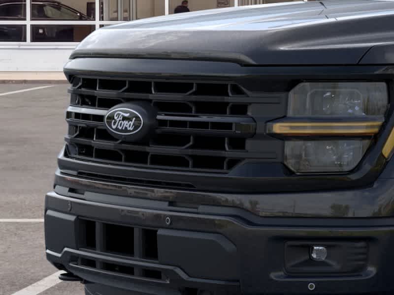 New 2026 Agate Black Metallic Ford XLT image 17