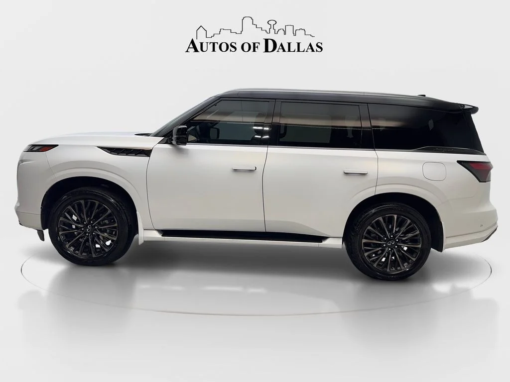 Used 2025 Blue INFINITI AUTOGRAPH image 11