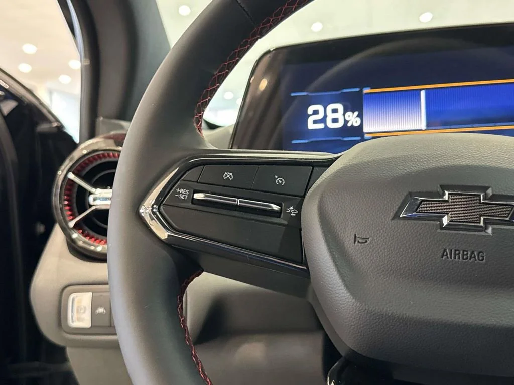 2025 Chevrolet Blazer EV RS - Photo 39