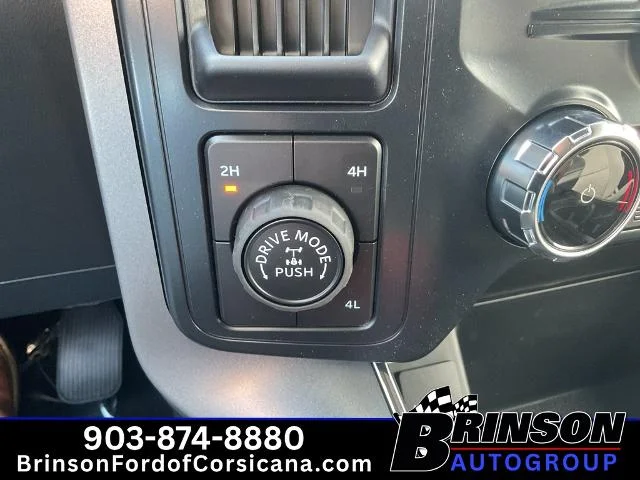 New 2026 Oxford White Ford XLT image 38