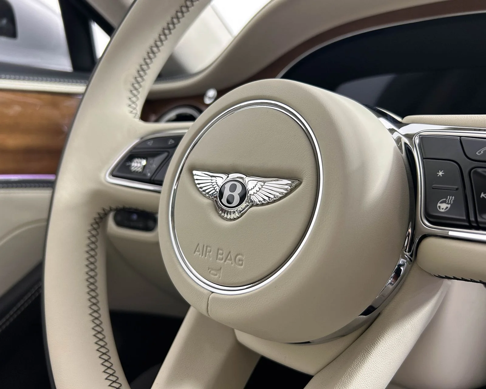 New 2026  Bentley Azure image 22