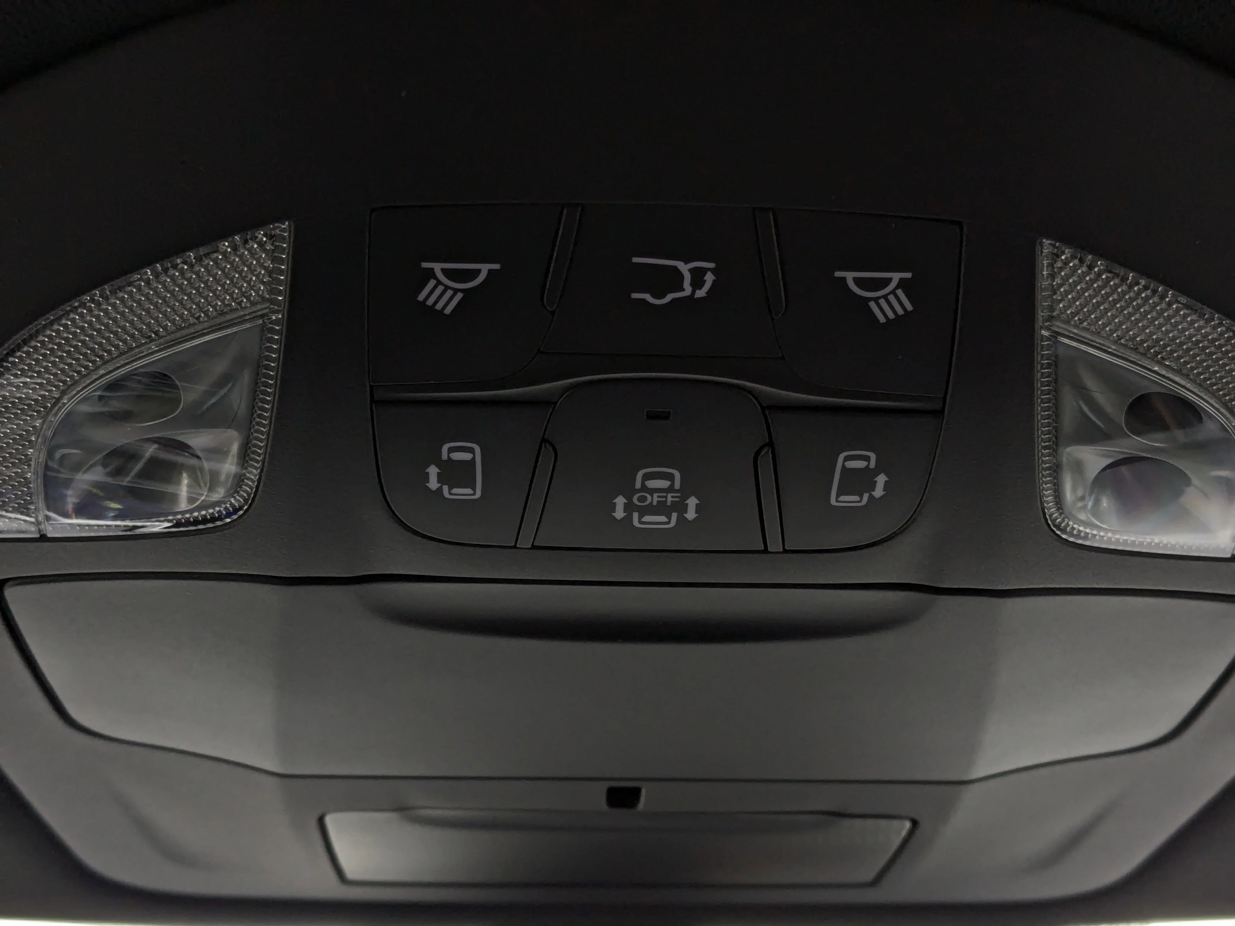 New 2026 Black Chrysler SXT - Power Liftgate - Power Sliding Doors - Leather - Remote Start image 26
