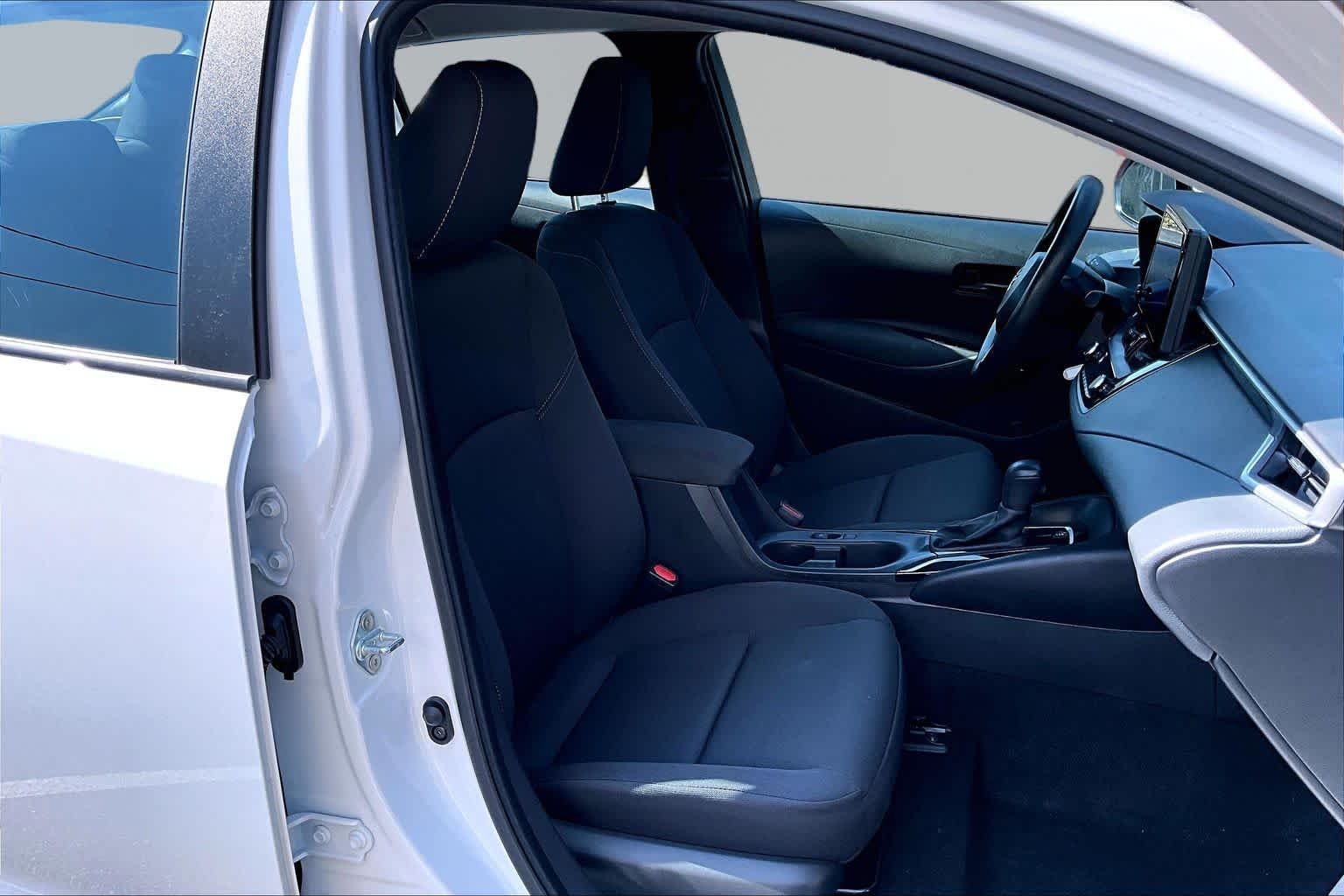 Used 2024 Ice Cap Toyota LE image 9