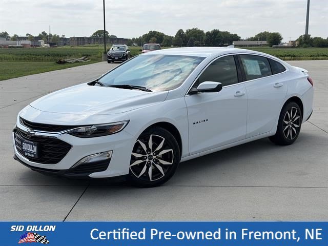 Used 2024 Summit White Chevrolet RS image 1