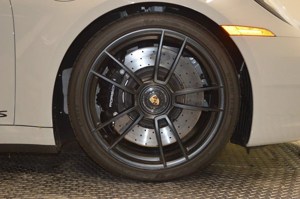 Used 2024  Porsche Carrera GTS image 16