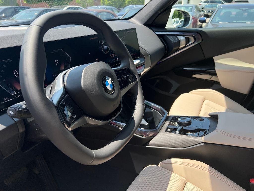 New 2026 Alpine White BMW 30 xDrive image 4