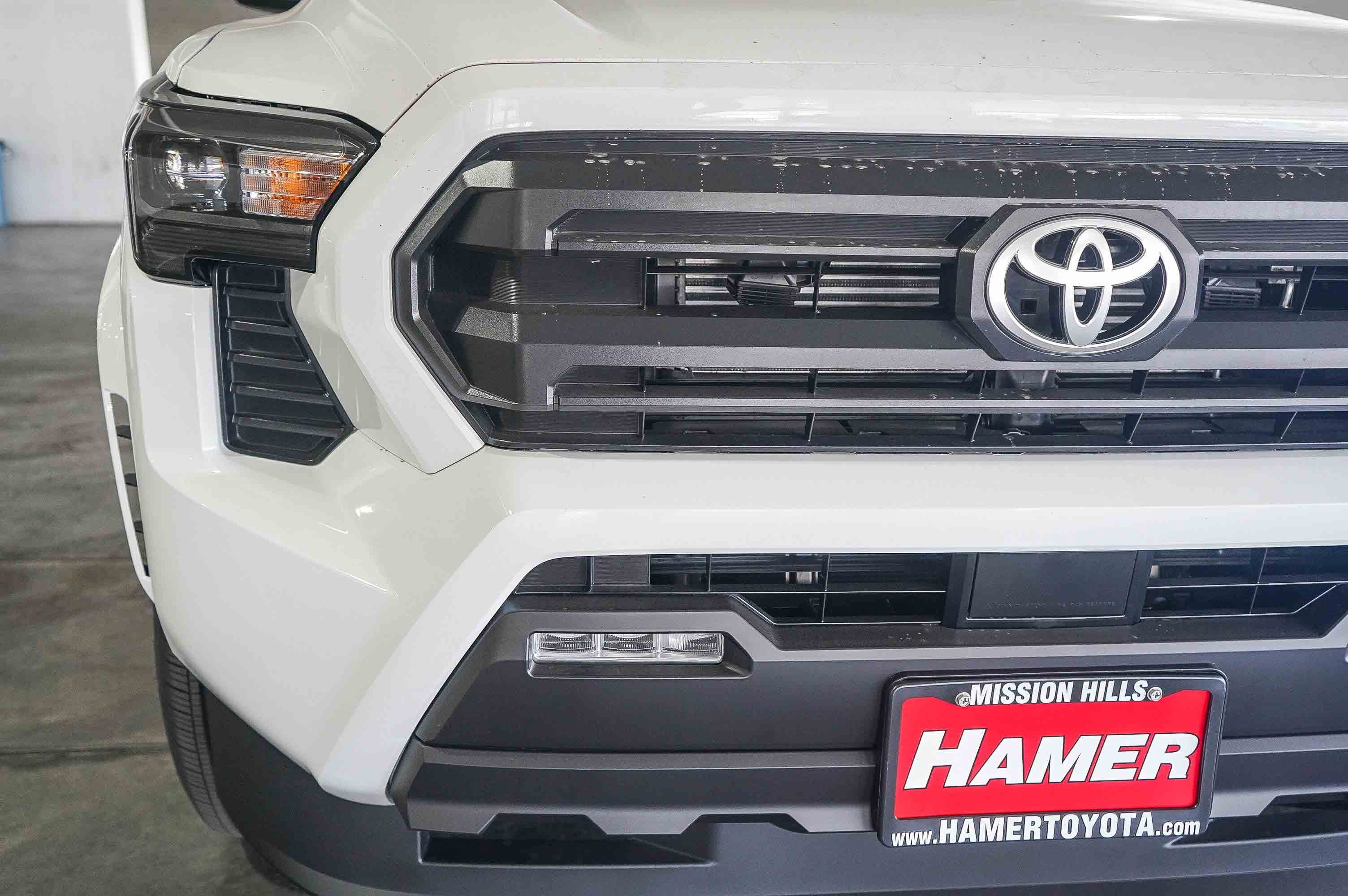 New 2026 Ice Cap Toyota  SR5 image 11