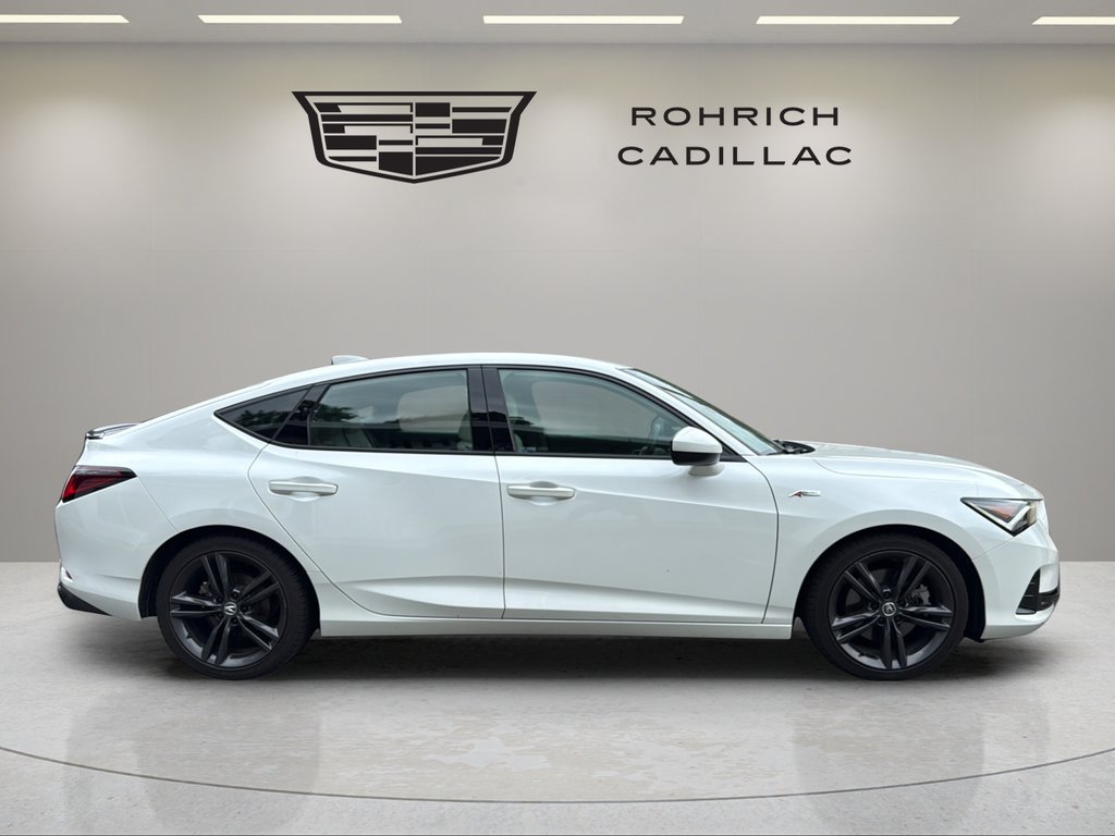Used 2023 Platinum White Acura w/A-Spec Package image 4