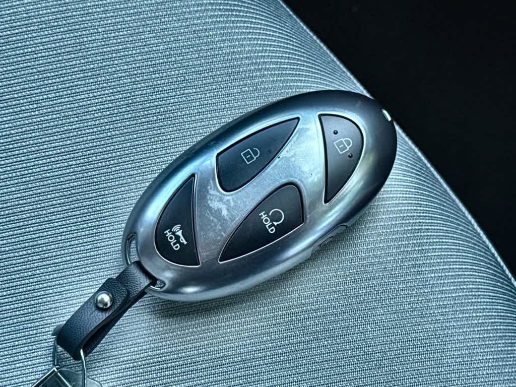 New 2026 Phantom Black Hyundai SEL image 28