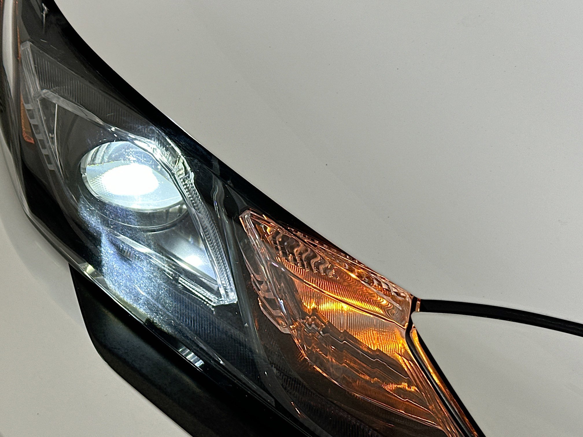 Used 2023 Ice Toyota SE image 9