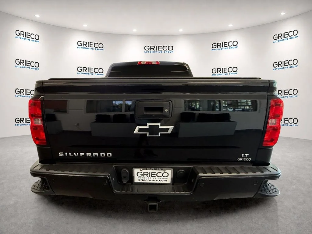 Used 2015 Black Chevrolet LT image 6