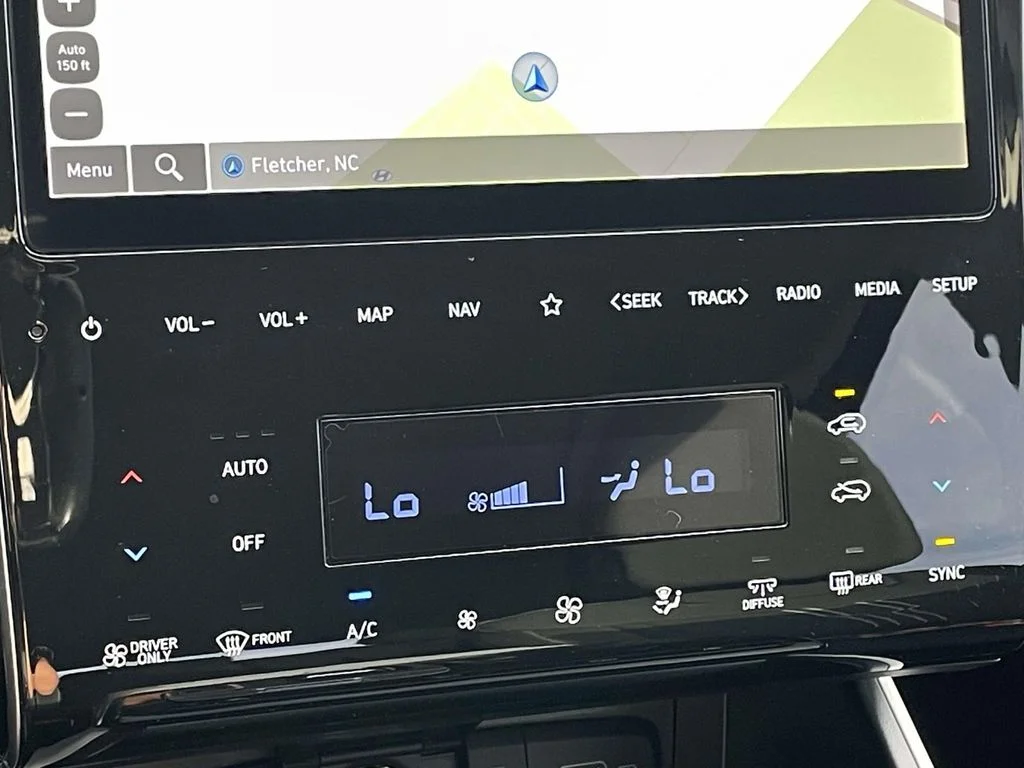 Used 2024 Black Pearl Hyundai Blue image 19