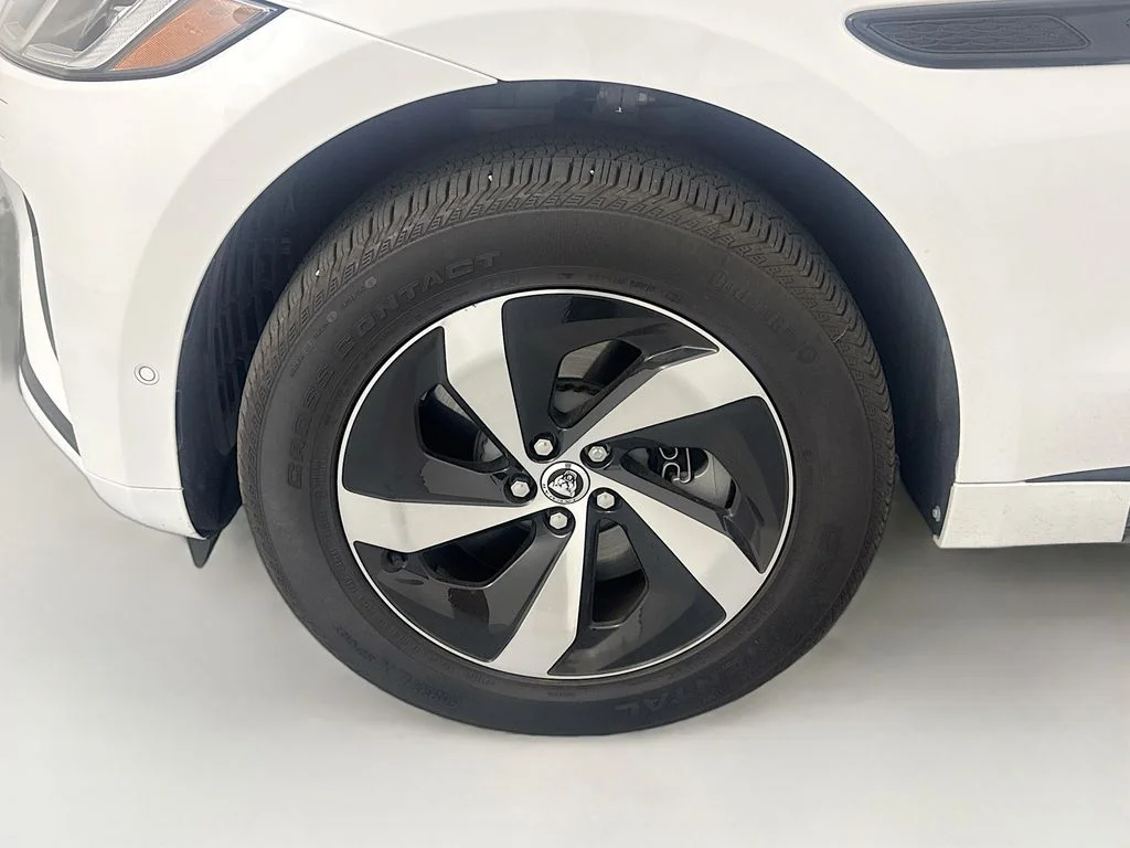 2026 Jaguar F-Pace R-Dynamic S - Photo 31