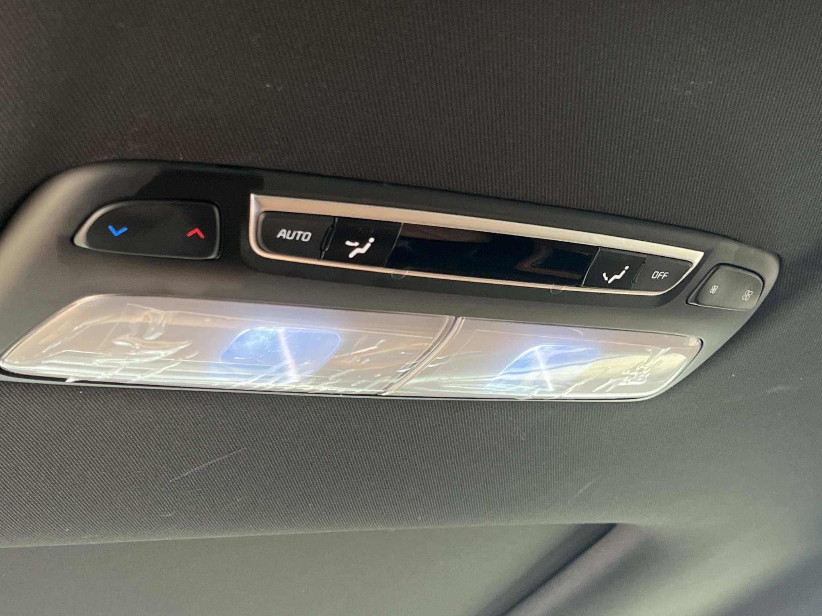 Used 2024 Gravity Gray Kia EX X-Line image 19