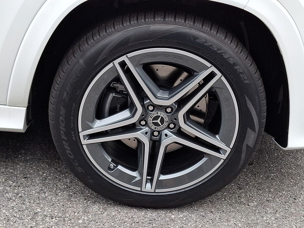 New 2026 Polar White Mercedes-Benz GLS 450 image 8
