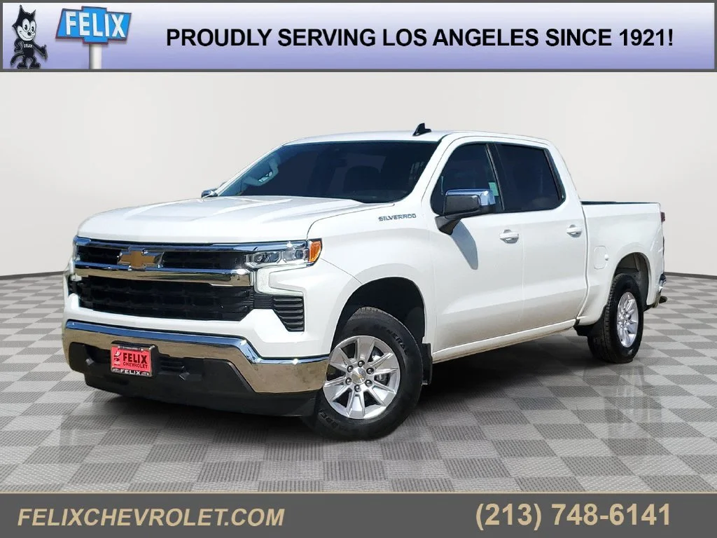 Used 2026 Summit White Chevrolet LT image 1