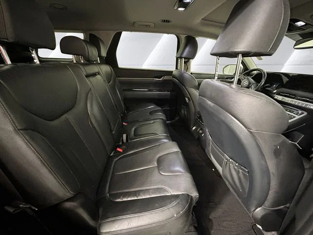 Used 2022 Black Hyundai SEL image 16