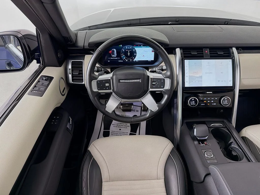 Used 2022 Portofino Blue Metallic Land Rover HSE R-Dynamic image 24