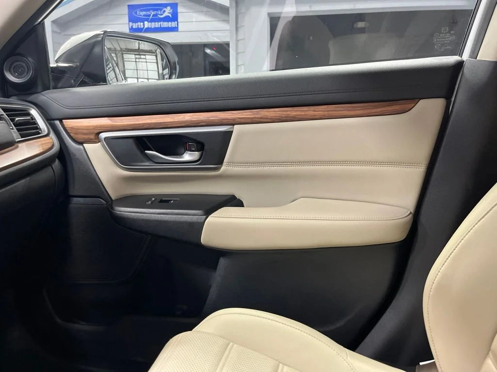 2022 Honda CR-V Touring - Photo 15