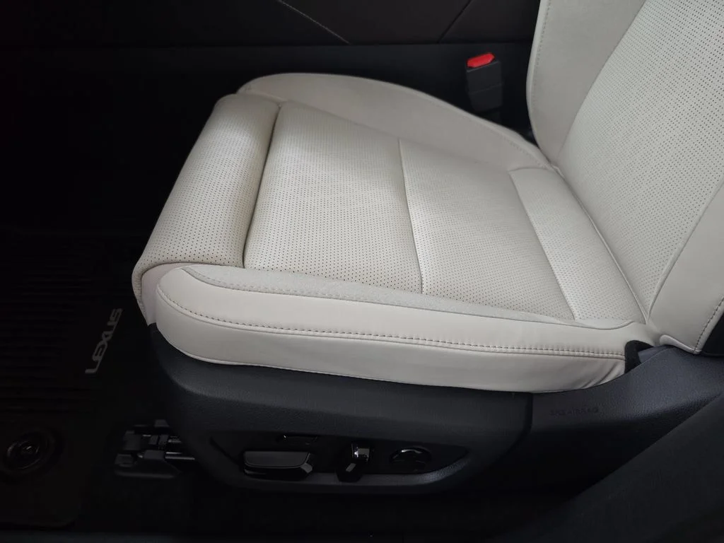 New 2026 Cloudburst Gray Lexus LUXURY image 27