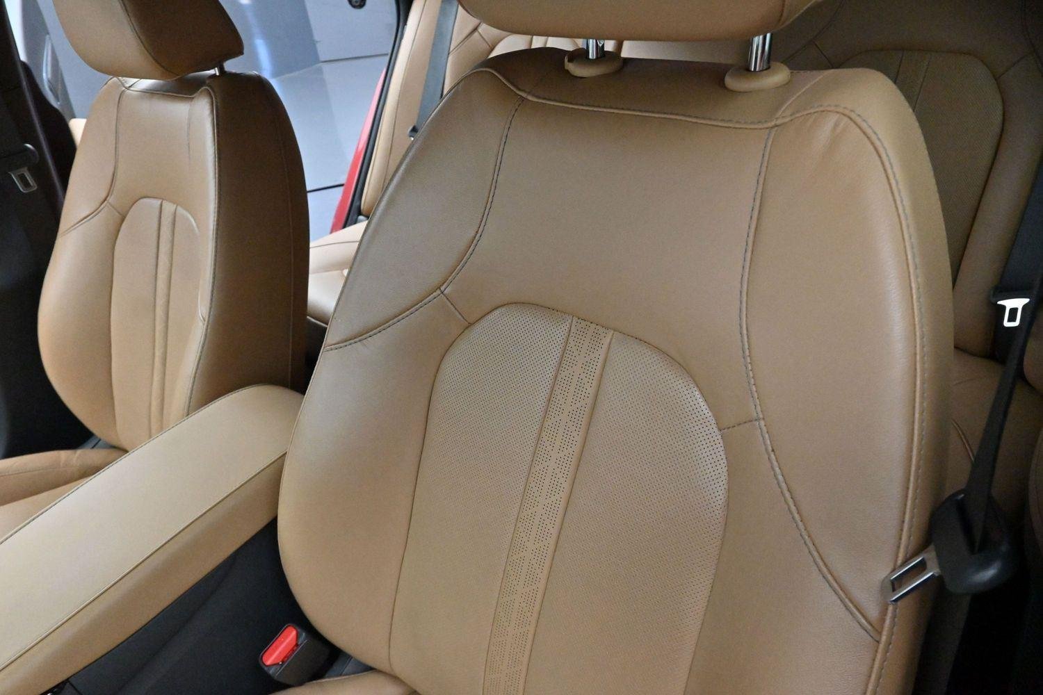 Used 2021 Calypso Red Hyundai Limited image 15