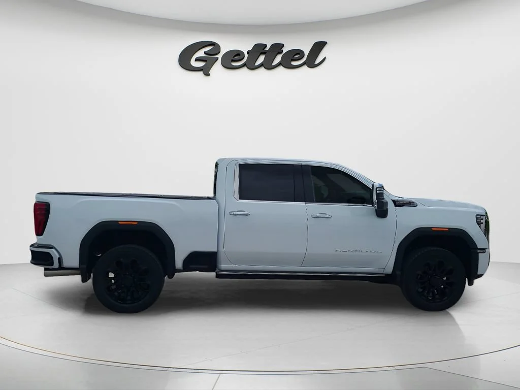 New 2026 Glacier White Tricoat GMC Denali Ultimate image 4