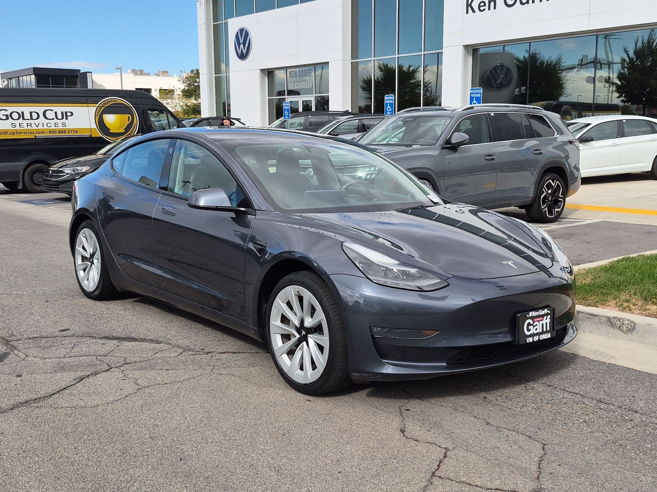 2022 Tesla Model 3 Long Range