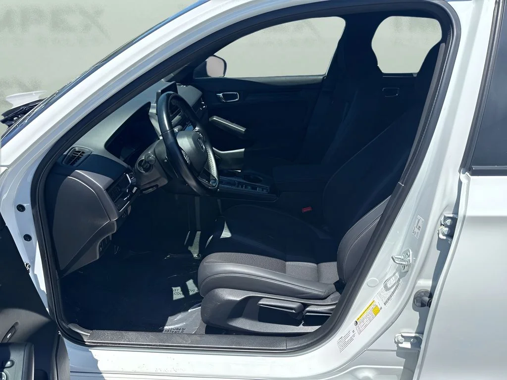 Used 2022 White Honda Sport image 9