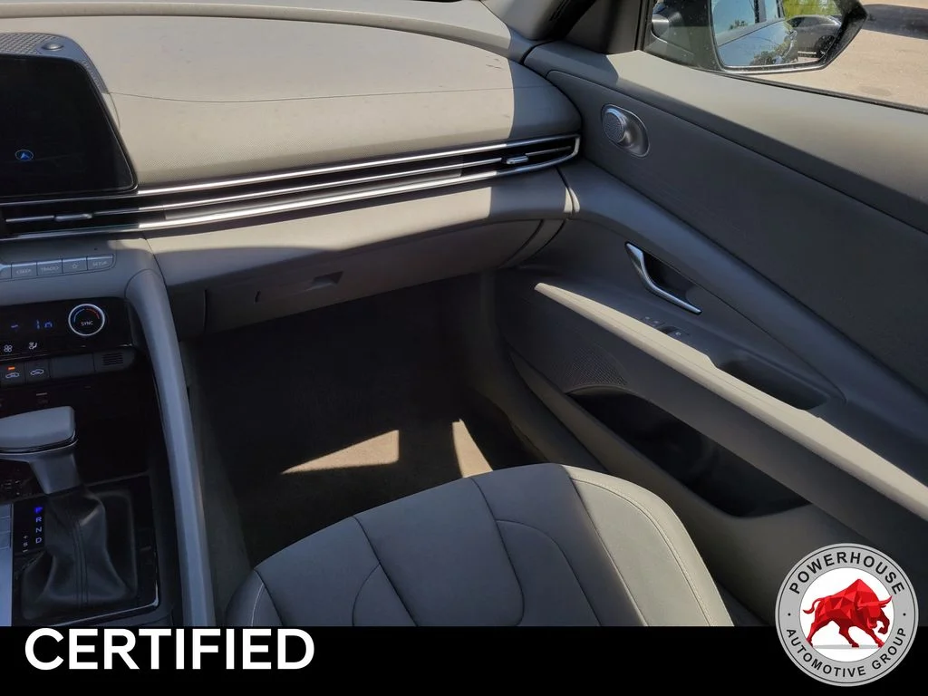 Used 2024 Black Hyundai SEL image 20