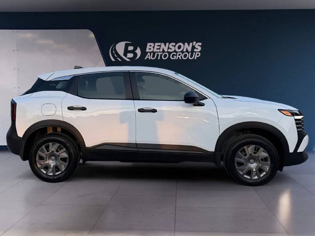 New 2027 White Nissan S image 6