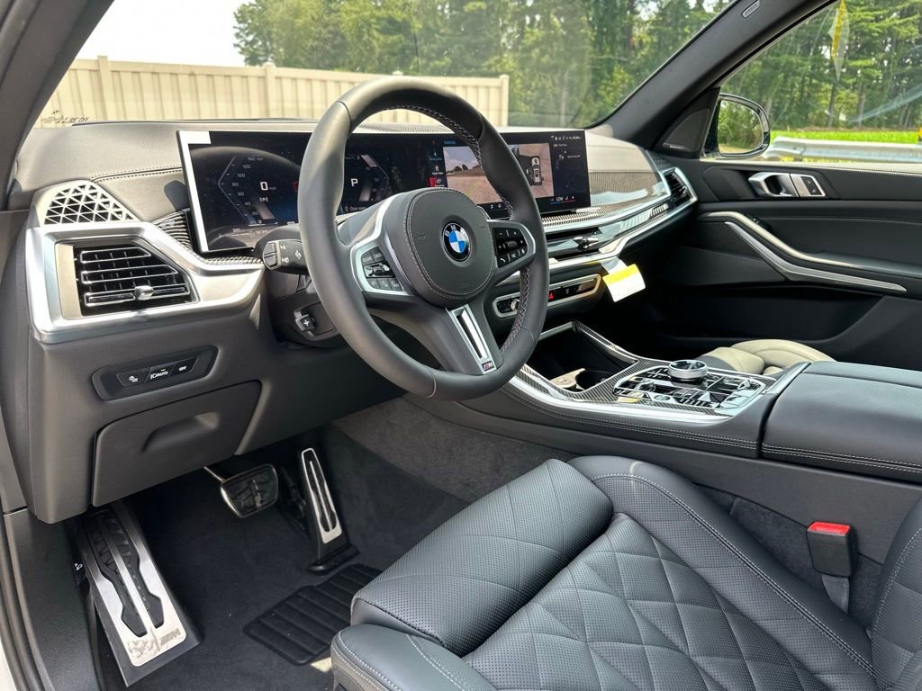 2026 BMW X5 M60i - Photo 17