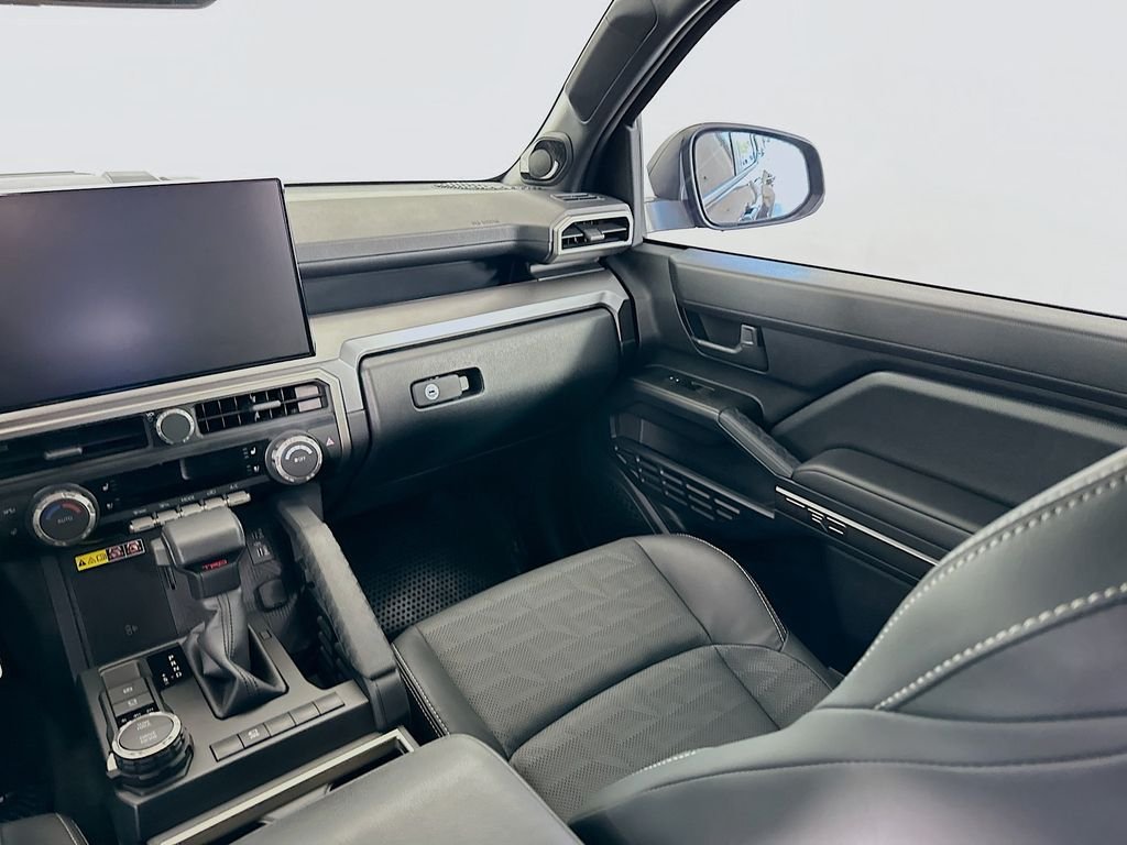 Used 2025  Toyota TRD Sport Premium image 23