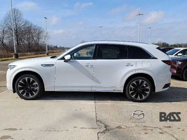 New 2026 Rhodium White Premium Mazda 3.3 Turbo S Premium Plus AWD image 3