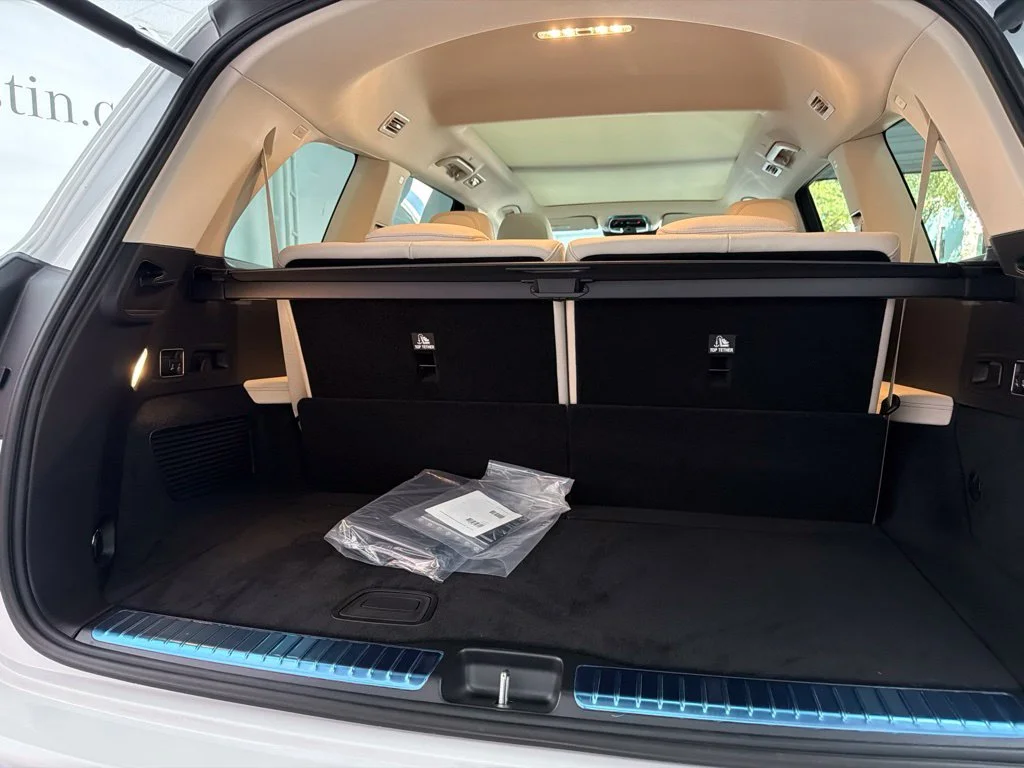 New 2027 White Mercedes-Benz GLS 450 image 27