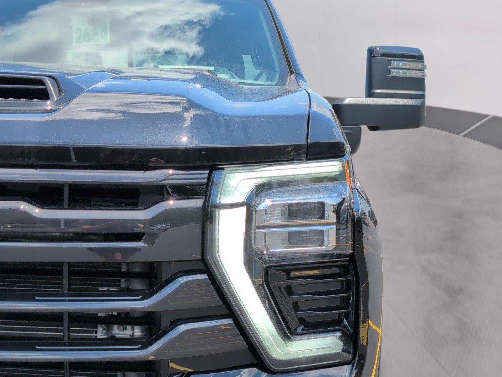New 2026 Black Chevrolet High Country image 34