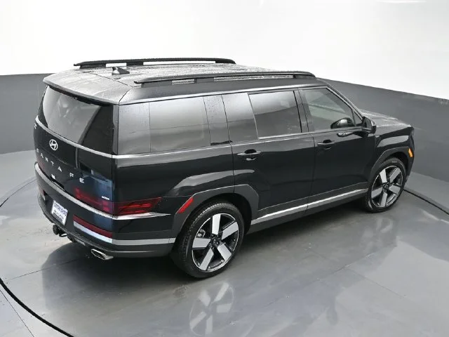 Used 2025 Black Hyundai Limited image 41