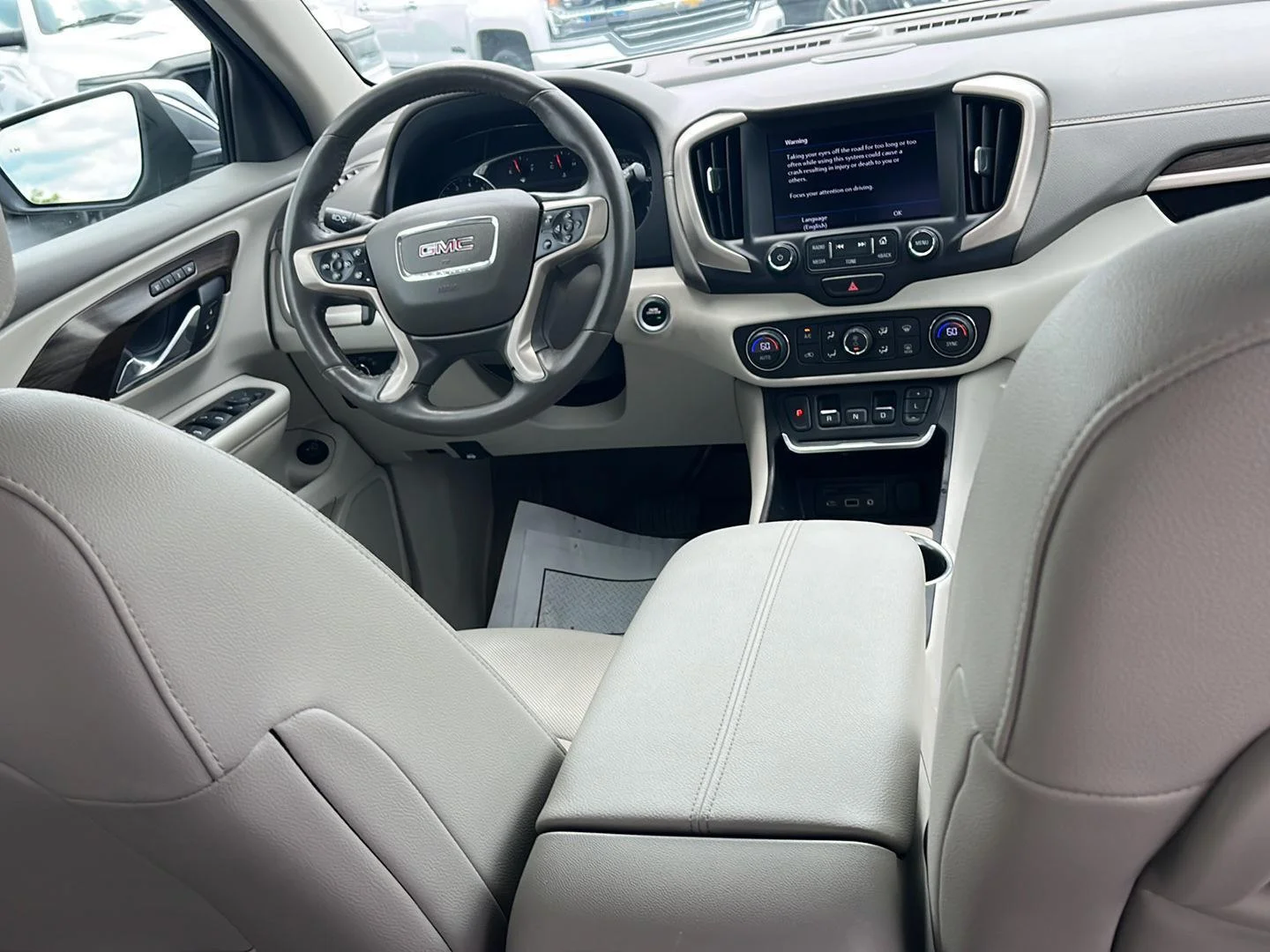 Used 2018 MINERAL METALLIC GMC Denali image 27