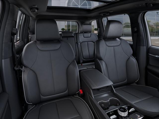 2025 Jeep Grand Cherokee Overland - Photo 52