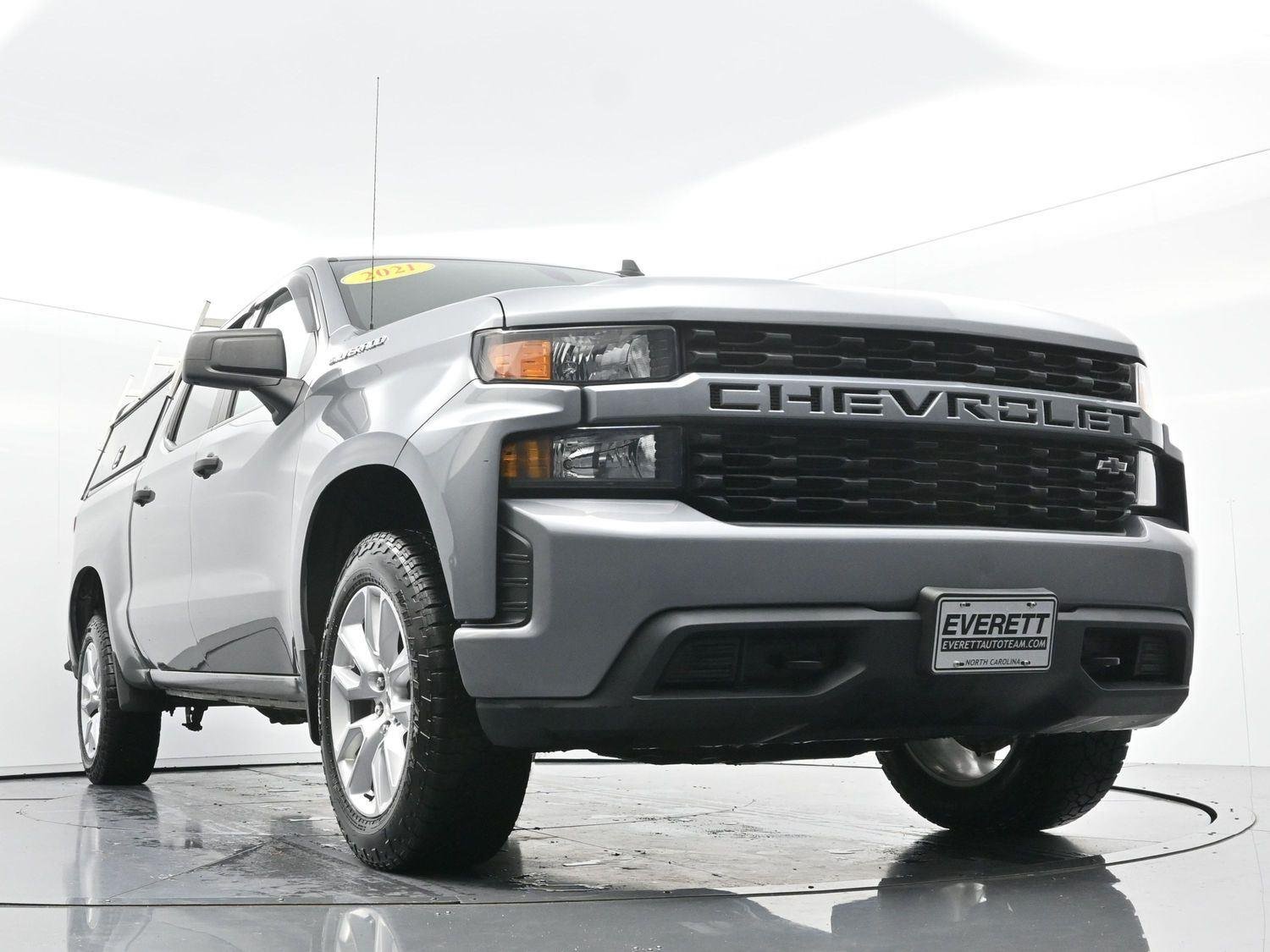 Used 2021 SATIN STEEL METALLIC Chevrolet Custom image 44