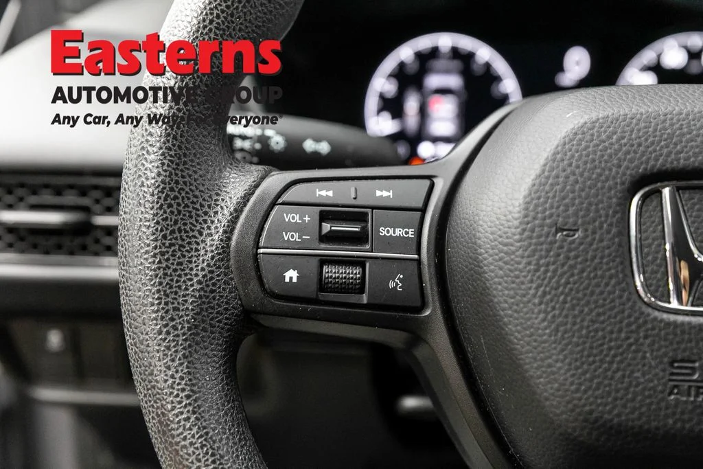 Used 2023 Gray Honda LX image 15