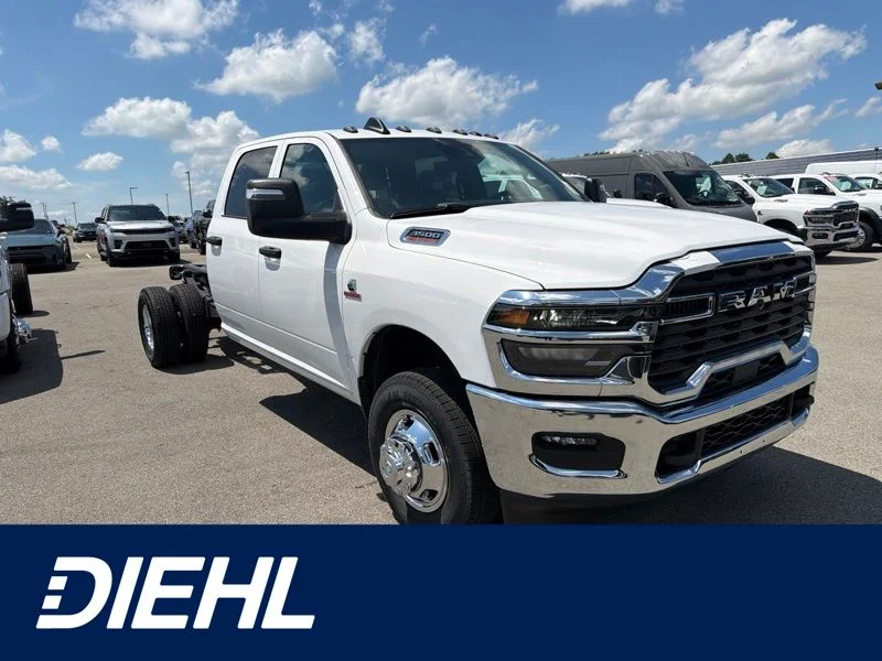 New 2026 Bright White Clear-Coat Exterior Paint RAM Tradesman image 1