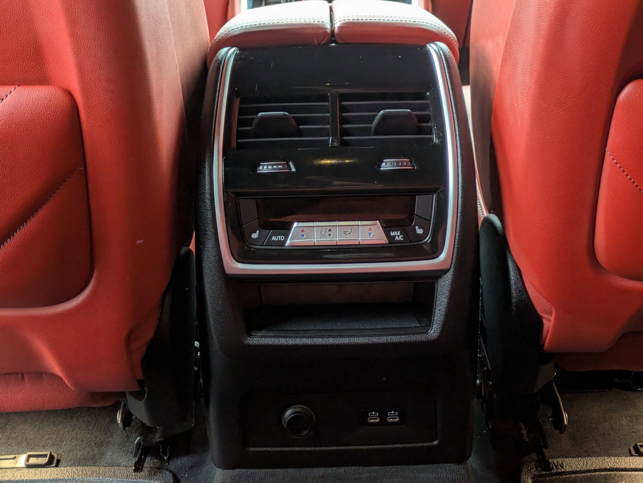 2025 BMW XM Base - Photo 22