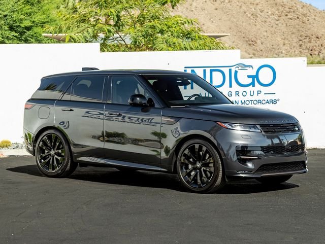 Used 2025 Carpathian Grey Prem Met Land Rover Dynamic SE image 4