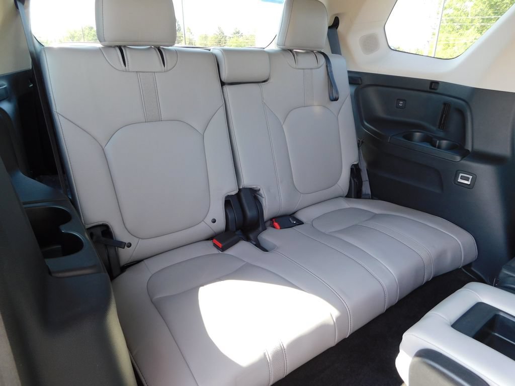 Certified Used 2024 Obsidian Blue Pearl Honda AWD TRG image 85