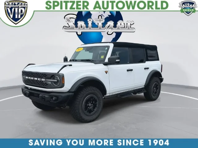 Used 2023 White Ford Badlands image 8